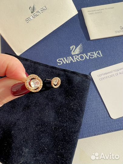 Swarovski серьги пусеты
