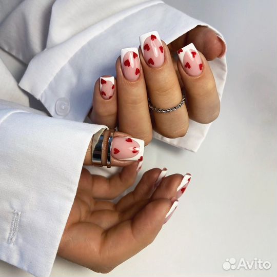 Маникюр с покрытием гель лак