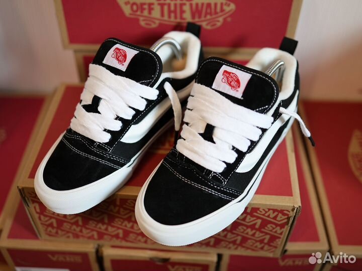 Vans knu Skool дутыши