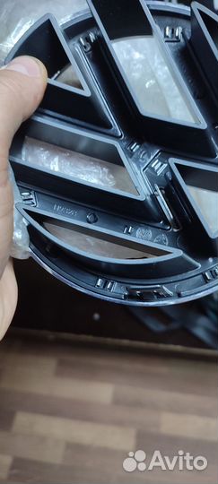 Эмблема volkswagen passat b7