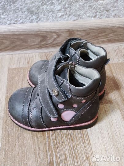 Ботинки демисезонные для девочки 20