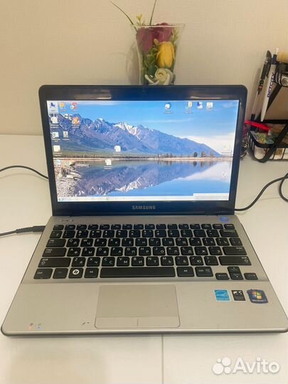 Ноутбук samsung np305u1a