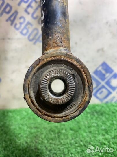 Рычаг подвески задний правый Toyota Mark X седан