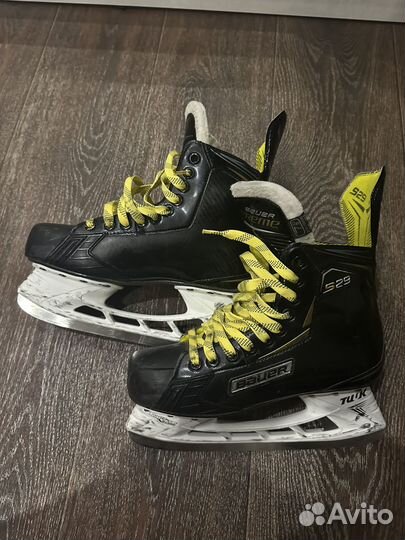 Хоккейные коньки bauer