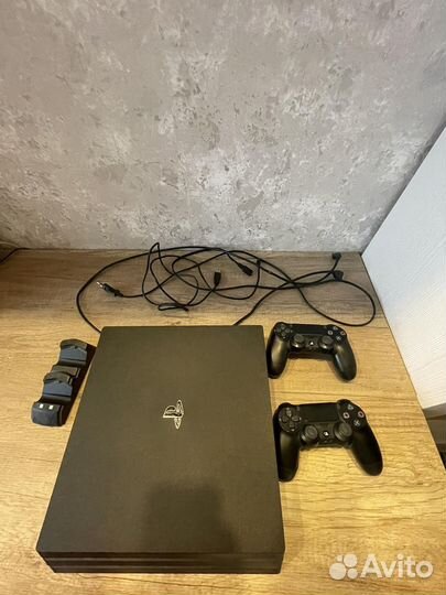 Sony PS4 pro 1tb