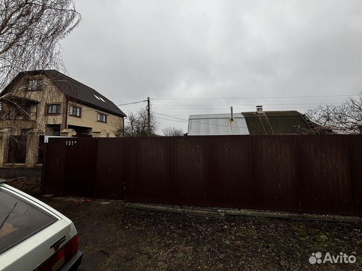 Участок земельный с домом 15 соток