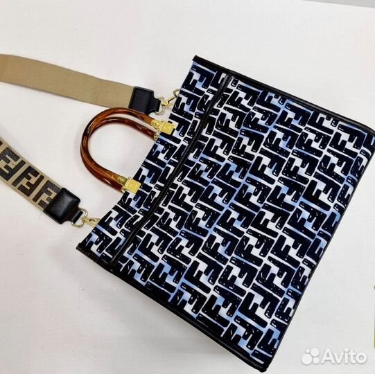 Сумка Fendi