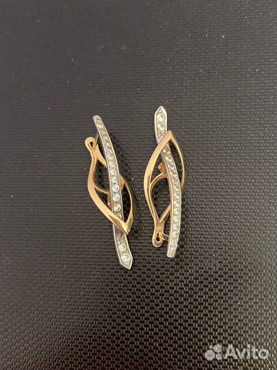 Золотые серьги