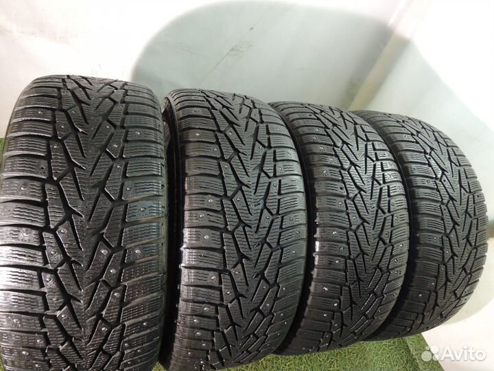 Nokian Tyres Hakkapeliitta 7 SUV 295/40 R21