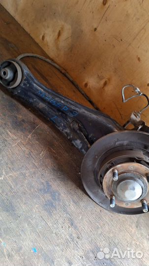 Митцубиси ланцер 9 задная ступица С рычагом