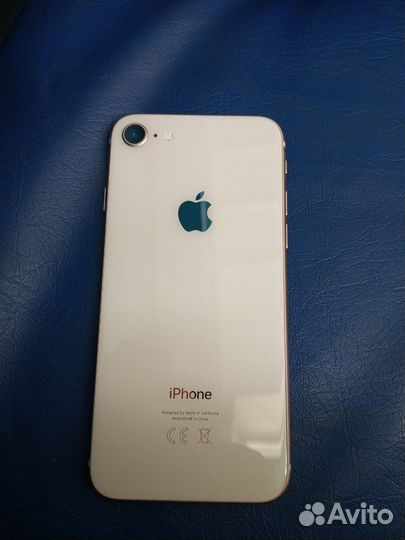 iPhone 8, 64 ГБ