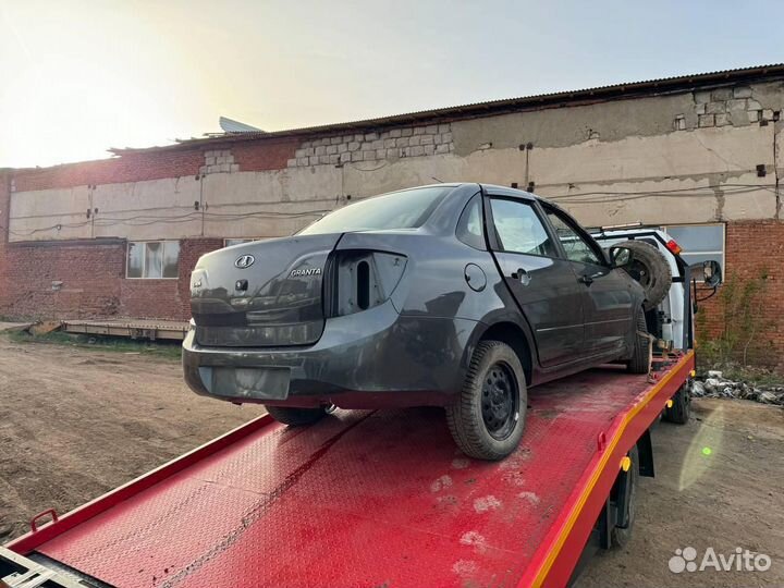 LADA granta в разборе