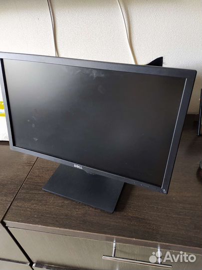 Монитор для компьютера Dell