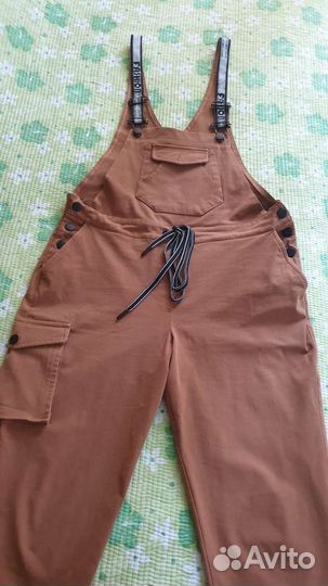 Комбинезон женский