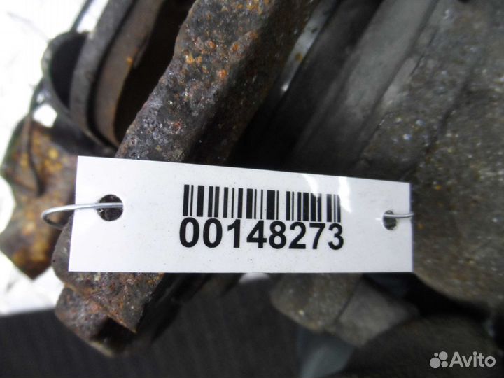 Суппорт передний правый Ford Escape 3