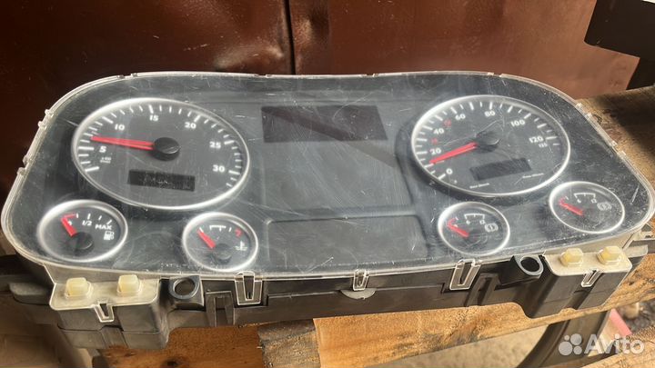 Щиток приборов (Панель приборов) 81272026209 MAN