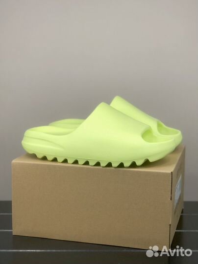 Adidas Yeezy Slide Green Glow (6us / 8us)