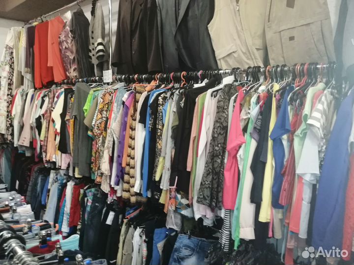 Одежда женская, мужская, детская