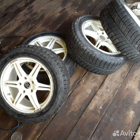Bridgestone Blizzak Ice 205/55 R16