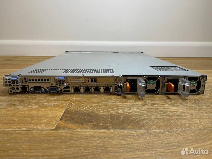 Сервер Dell R630 8SFF 2x E5-2643v3 16GB