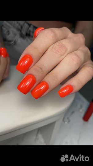 Мастер маникюра и педикюра