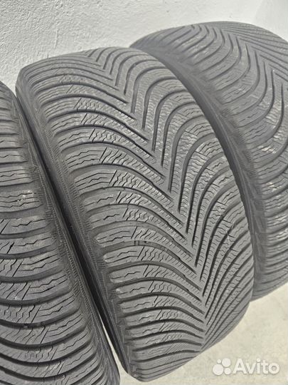 Michelin Alpin 5 215/55 R17