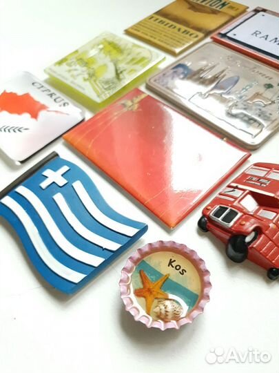 Магниты на холодильник из разных стран