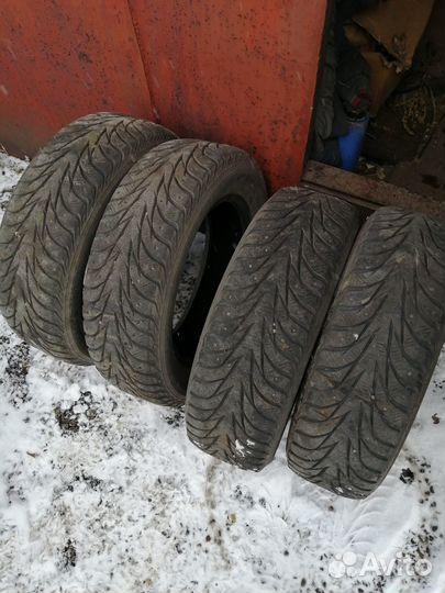 Yokohama 104ZR 6.00/6 R15