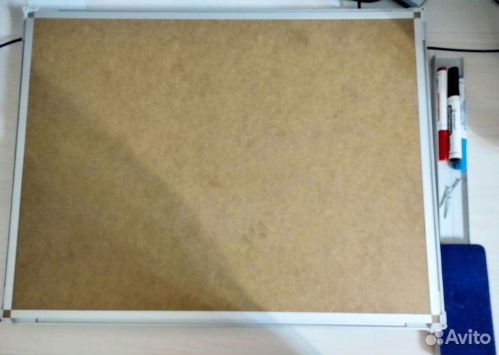 Магнитно маркерная доска 60х45 см + маркеры, губка