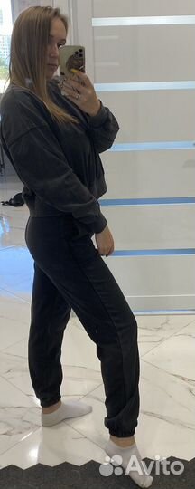 Спортивный костюм женский новый