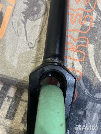 Вилка для трюкового самоката trust