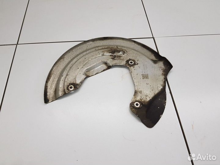 Кожух тормозного диска переднего правого