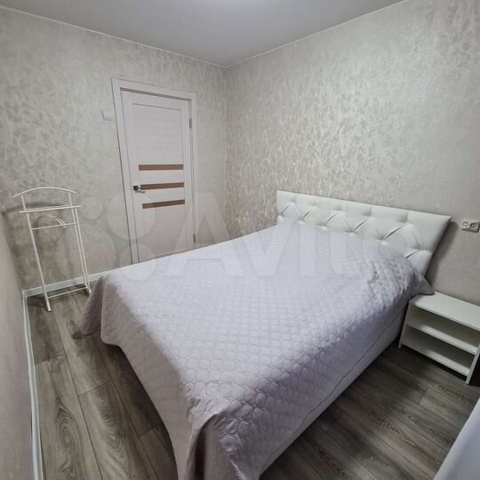 2-к. квартира, 42 м², 3/9 эт.