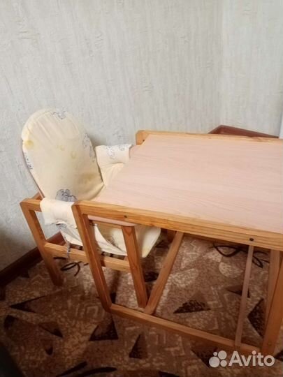 Стульчик для кормления