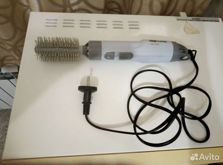 Фен щетка scarlett