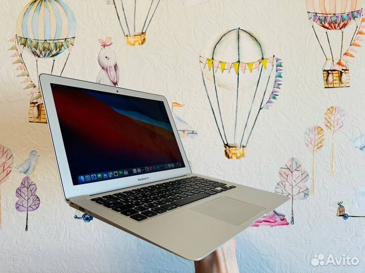 Макбук Air 13 2014 mid - Core i5/4GB/256 SSD