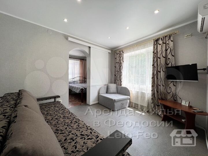 Дом 45 м² на участке 2 сот.