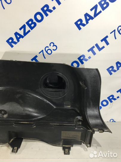 Обшивка багажника правая KIA sportage 3 SL 2.0 мт