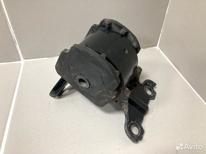 Опора кпп левая Mitsubishi Lancer 10 1,8 CVT