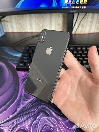 iPhone X, 64 ГБ