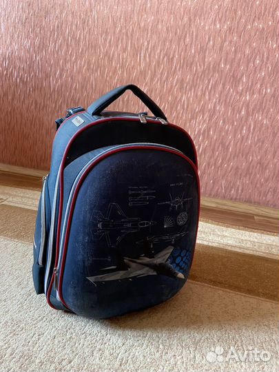 Школьный рюкзак