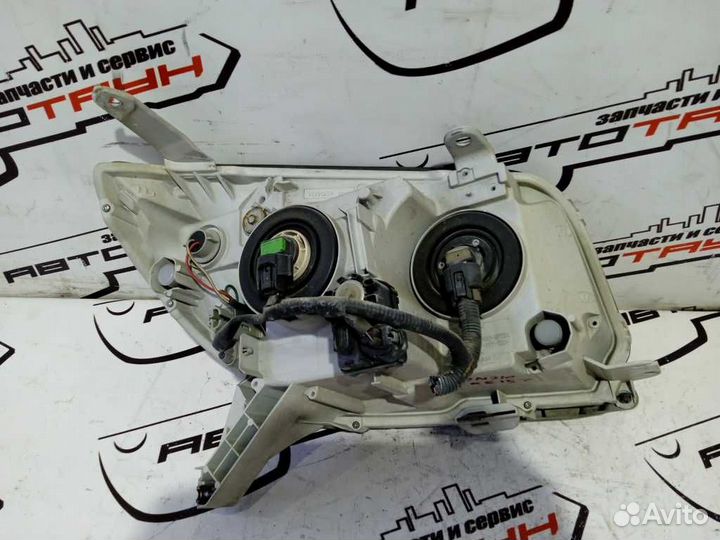 Фара toyota 4runner hilux surf. RZN215W TRN210W TR