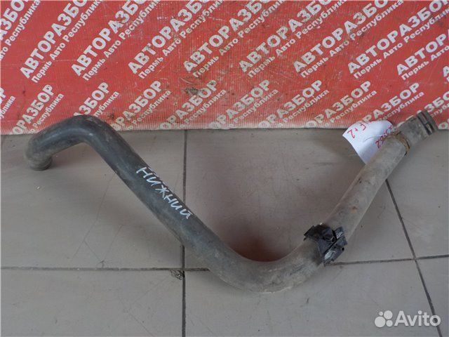 Патрубок системы охлаждения Volkswagen Golf plus