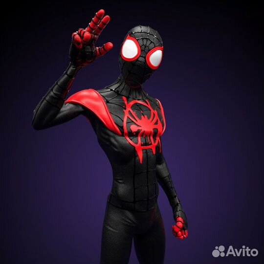 Человек паук фигурка