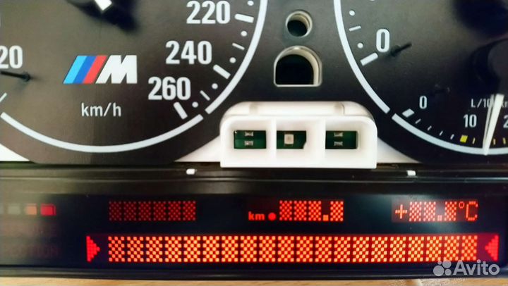 Приборная панель BMW E53 Х5 щиток приборов