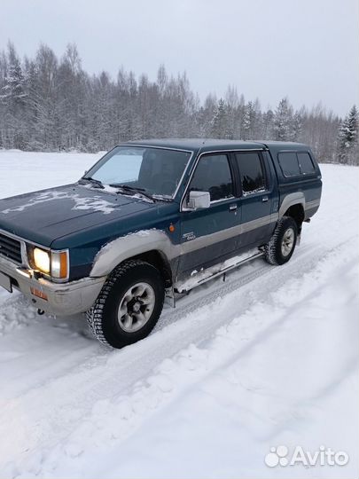 Mitsubishi L200 2.5 МТ, 1995, 345 175 км
