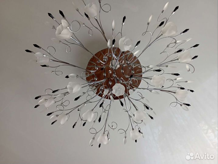 Люстра потолочная