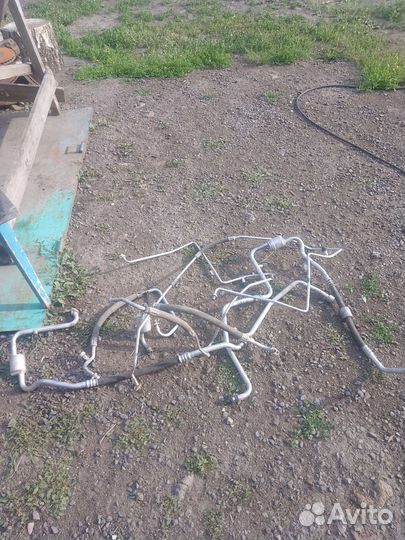 Трубка конъдиционера renault logan 1