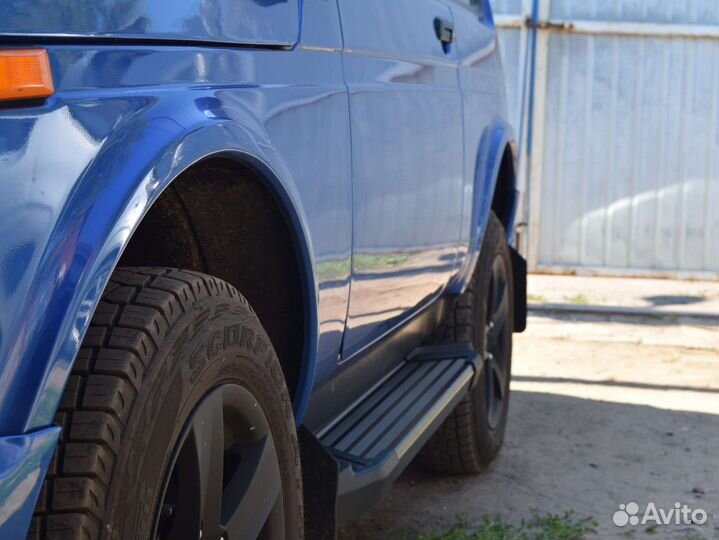 Автомобильные пороги Premium