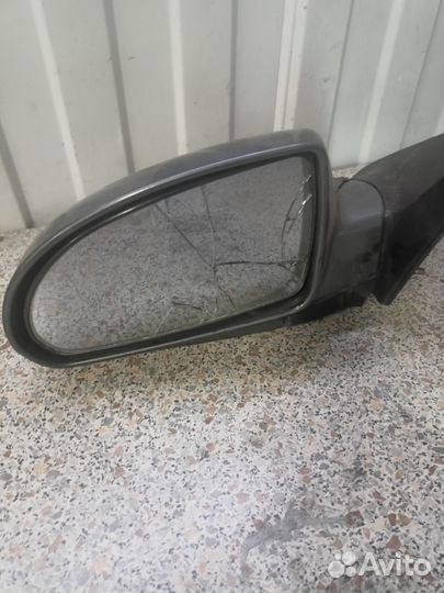 Hyundai Elantra HD 10г. Зеркало переднее левое